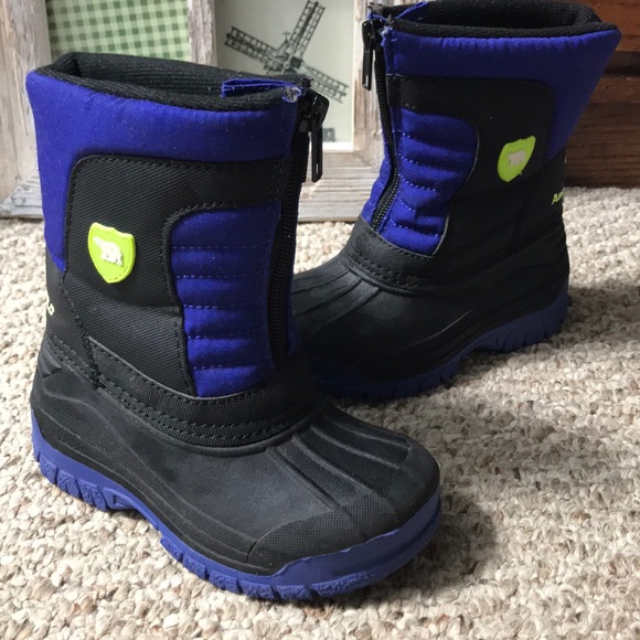 arctic shield winter boots